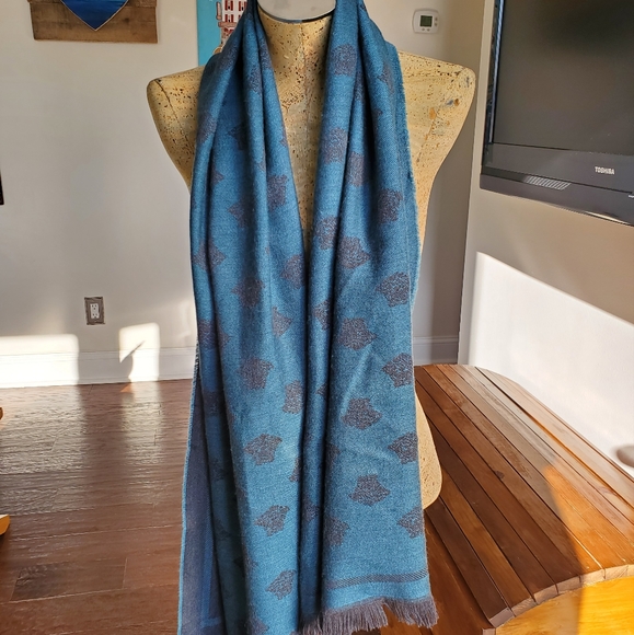 Versace Scarf - Picture 2 of 12